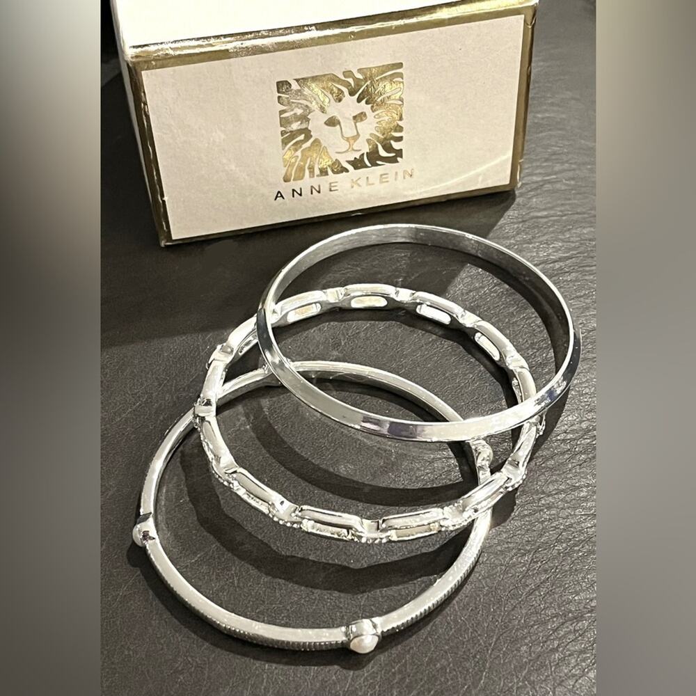 Anne Klein Bangle Bracelet Set 3 Silver Tone Crystal & Faux Pearl New Box